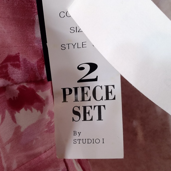 NWT Studio One 2PC Coral Top & Pant Set Back Zip Empire Waist ResortWear Size12 - Picture 11 of 13